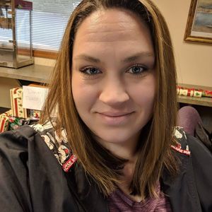 Meet your Posher, Andrea